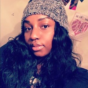 Meet your Posher, Jasmine